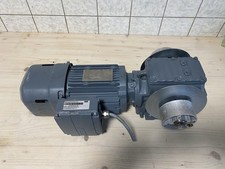 Drehstrommotor mit Getriebe