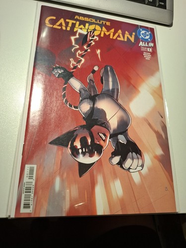 Absolute catwoman 1 - us, #1