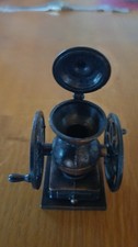 Anspitzer Bleistiftspitzer Metall Vintage Kaffeemühle Selten