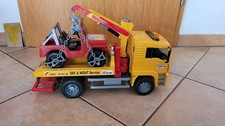 Bruder Abschleppwagen mit Jeep Geländewagen Kinderspielzeug Kinder Spielzeug