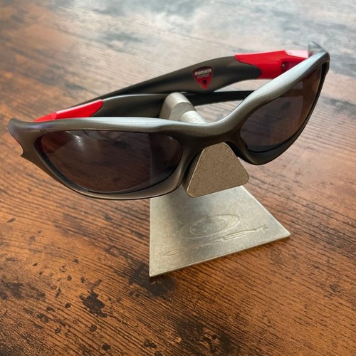 Oakley ducati valve - valve, y2k