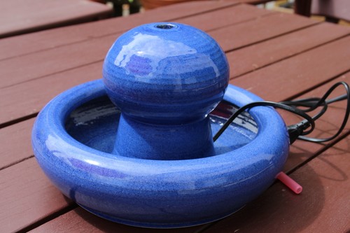 Zimmerbrunnen keramik blau - zimmerbrunnen,