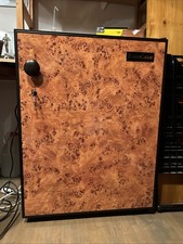 Eurocave Cigar Humidor Schrank mit Luftbefeuchter Hygrometer  Electronic Comfort