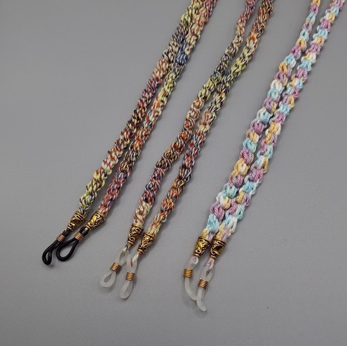 Gehäkelte bunte brillenkette - gehäkelte,