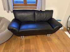 Schwarze Ledercouch