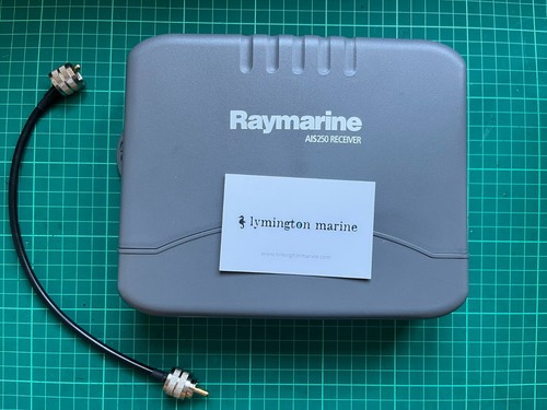 Raymarine ais250 klasse b - klasse,