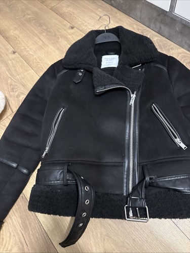 Schwarze jacke - schwarze,