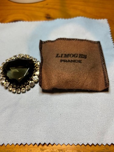 Vintage european style brosche - vintage,