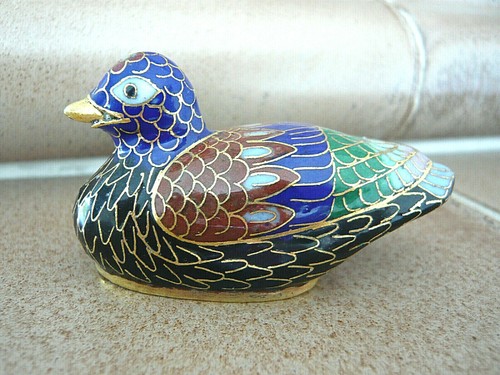 Cloisonne ente figur - cloisonne, messing