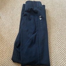 Aztec Diamond Mädchen Young