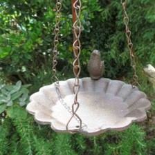 hängende Vogeltränke