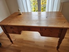 Holz- Schreibtisch, massiv, Vitage