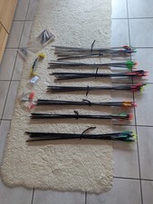 Großes Pfeilset zum Bogenschießen. ACC und ALU incl. Befiederungsgerät