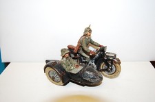 altes Lineol Blech Motorrad Beiwagenkrad mit 2 Massesoldaten zu 7.5cm