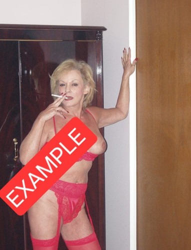 Akt sexy rauchende reife - sexy, frau