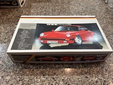 FUJIMI 1/24 SCALE 1985 PORSCHE