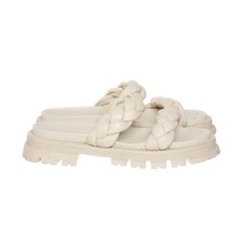 Andrea Puccini, Pantoletten