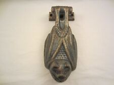 HÄNGENDE FLEDERMAUS BAT TÜR KLOPFER TÜRKLOPFER BRONZE ALT ANTIK ANTIQUITÄT 860g