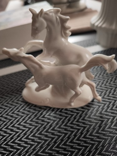 Wagner apel porzellanfigur - &,