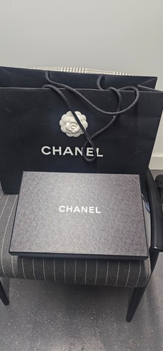 Chanel schwarz farbe leerer - chanel,