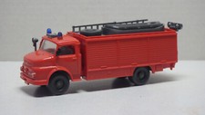 MB 1517  Feuerwehr Rüstwagen (Spiegel angeklebt)  v. Wiking 1:87