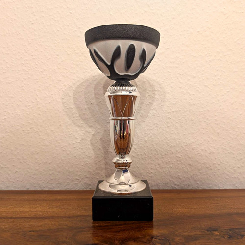 Pokal trophäe silber schwarz - silber,