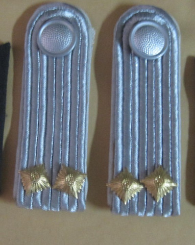 Nva schulterstücke - nva,