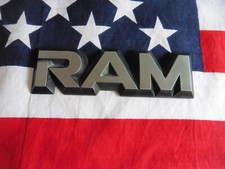 Schriftzug dodge ram - us, auto