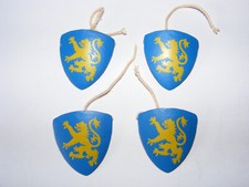 Plastik Ritter Figur Schild Burg Rathaus Dekoration