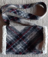 Kuscheliger Kinder Mädchen  Muff Handwärmer Neu (Anstatt Handschuhe) Handmade 