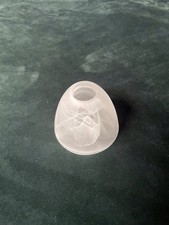 Lampenschirm, Glas, Höhe 7 cm, Durchmesser unten 8 cm, oben 2,5 cm