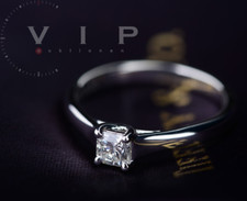 TIFFANY & CO LUCIDA RING