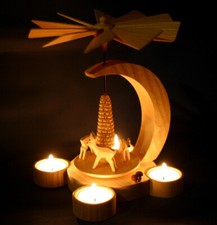 Pyramide 23cm Teelicht Rehe