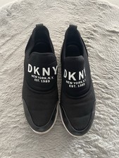 DKNY Damen Sneaker Schwarz Größe 42