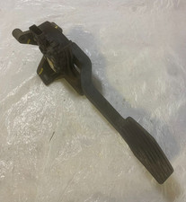 Opel Corsa C Gaspedal