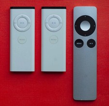 1x Apple Remote (Aluminum) Model A1294 u 2x Apple Remote (Weiss) Model A1156