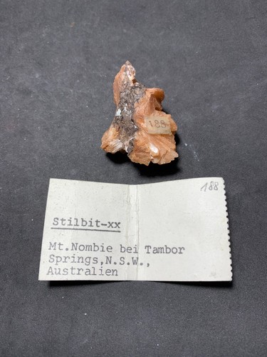 Stilbit nombie tambor - mt., nombie,