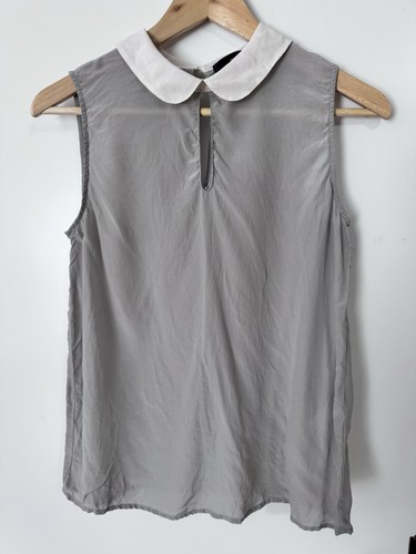 Graues seidentop mit weißen - seidentop,
