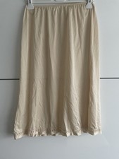 Vintage nylon Unterrock  Beige  Südtrikot  Gr 46