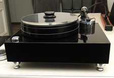 Acoustic Solid Wood Reference