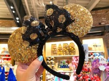 Disney Parks Paillette Gold