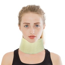 Actesso Halsbandage bei