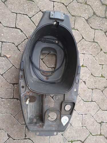 Piaggio skr 125 helmfach - skr,