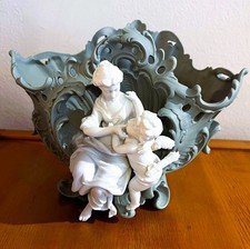 Antike Porzellan-Figurengruppe