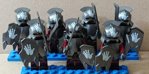 Uruk hai mit schwert herr - 7x, schwert,