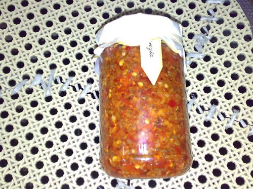 Bombe calabro mit chili scharf - bombe,