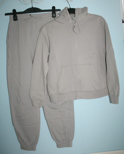 ʒ h m divided - h&m,