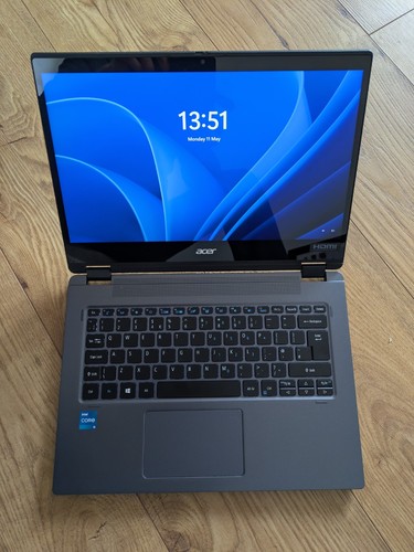 Acer travelmate spin - core, i5