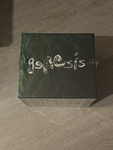 Genesis 1970 1975 box - -,