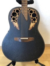 Akustikgitarre Adamas Ovation Made in USA mit Hartschalenkoffer